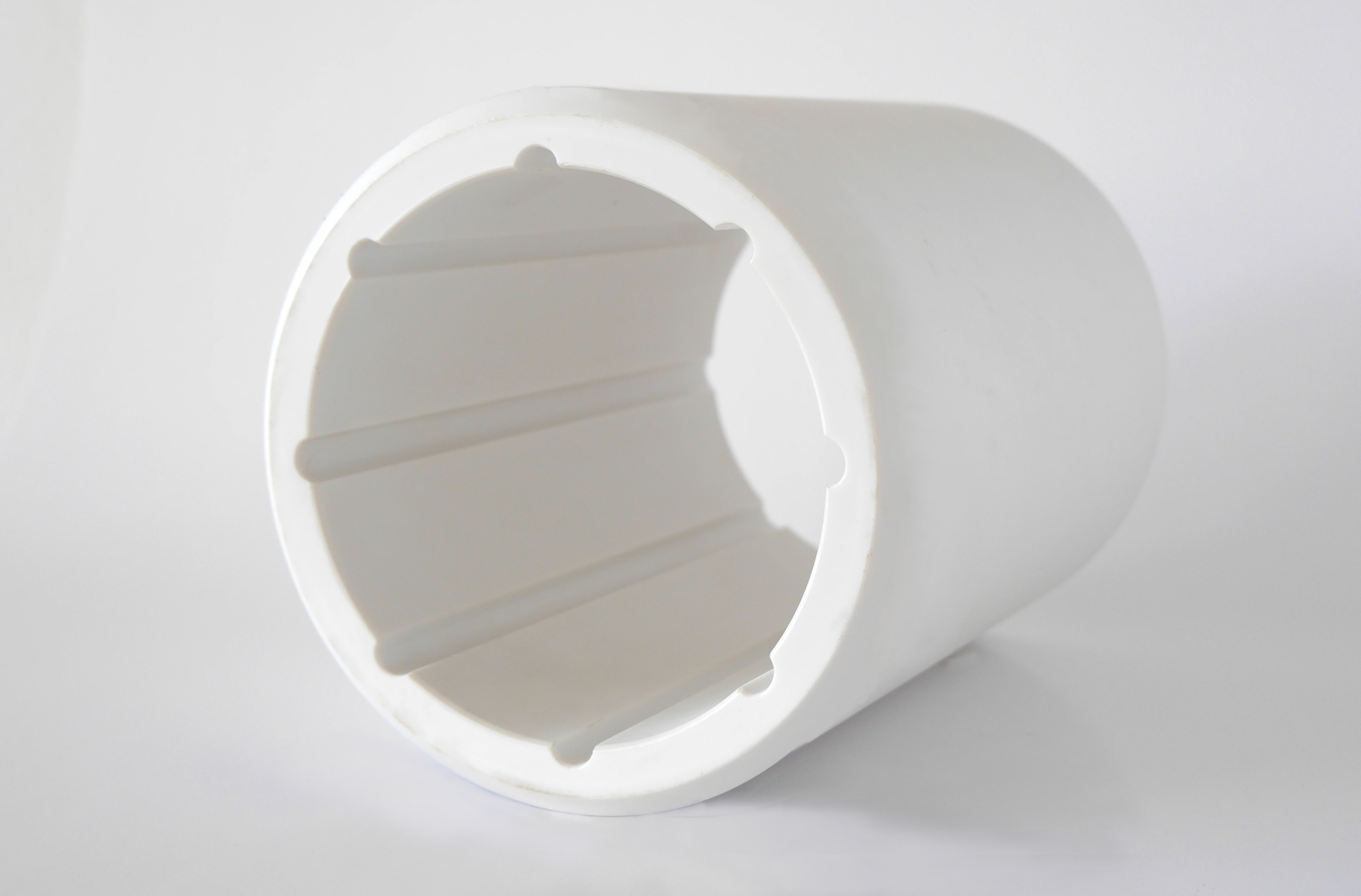 High-temperature bearings prove reliable in high-temperature oil application